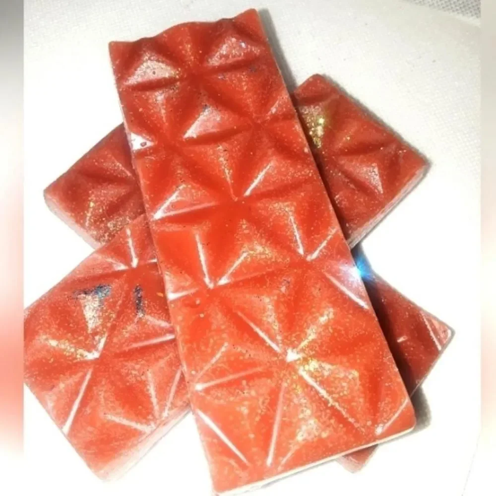 hand crafted sneaky link waxmelt